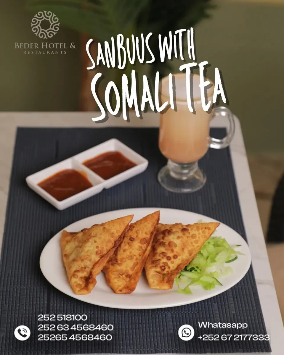Sambuus & Somali Tea
