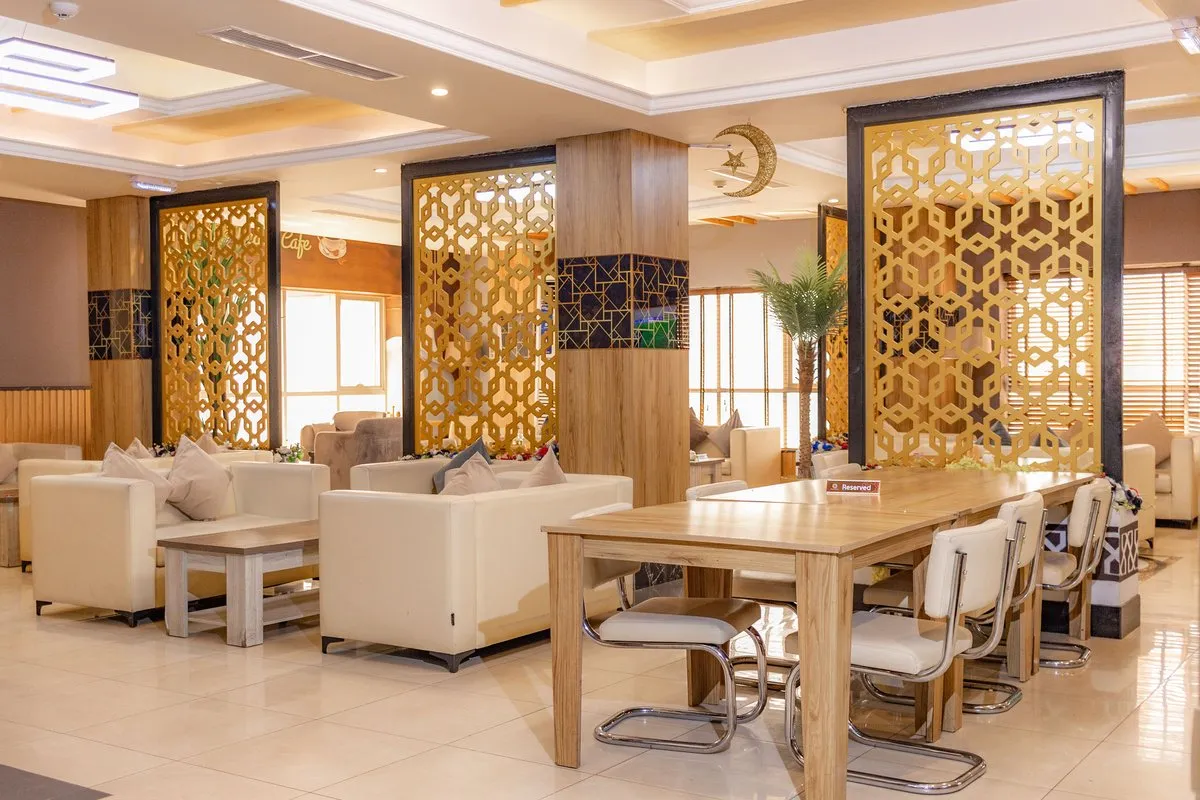 Exquisite Lounges and Dining